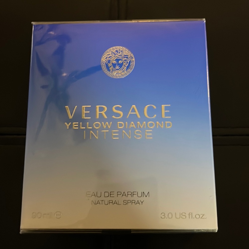 Versace Yellow Diamond Intense Eau de Parfum 3 oz bottle.
